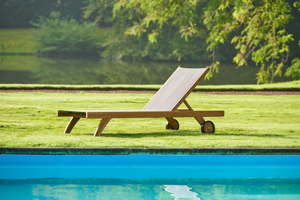 Traditional Teak Gartenliege Kate schwarz Teakholz-Batyline