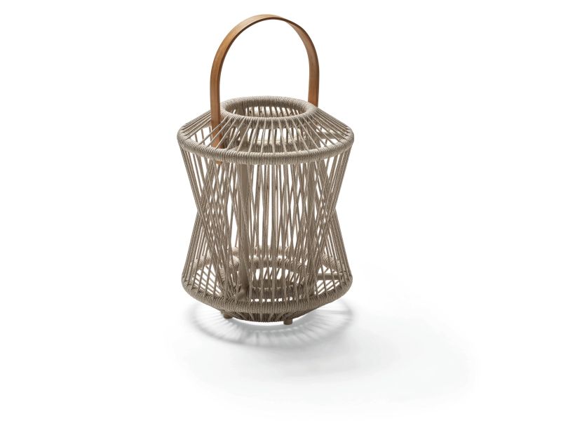 Stern Laterne Yola Ø 36 cm Höhe 65 cm Aluminium greige Kordel greige mit LED-Solarmodul
