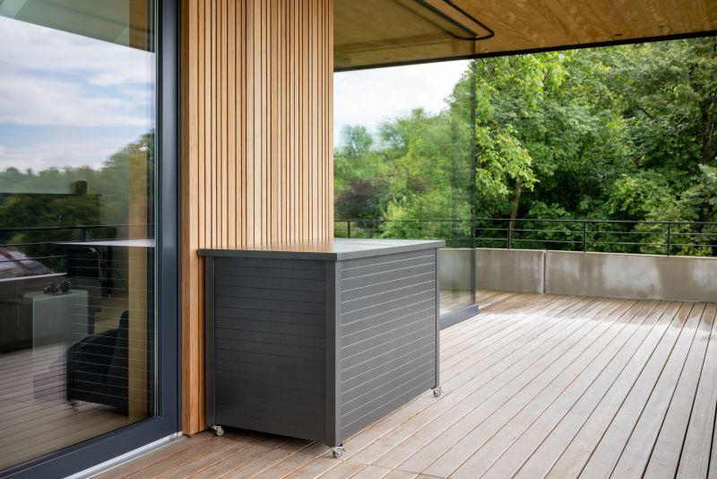 Stern Kissenbox Gilbert 140x76x91 cm Aluminium anthrazit