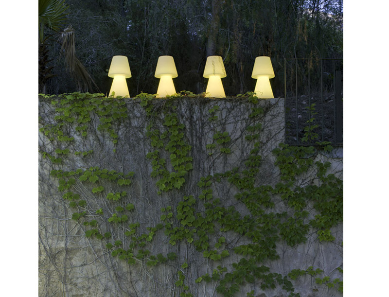 LED-Tischleuchte Lola 20x3AAA