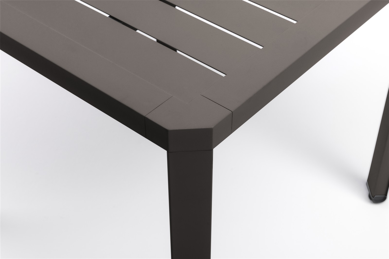 KETTLER Beistelltisch LATITUDE 50 x 50 Aluminium taupe
