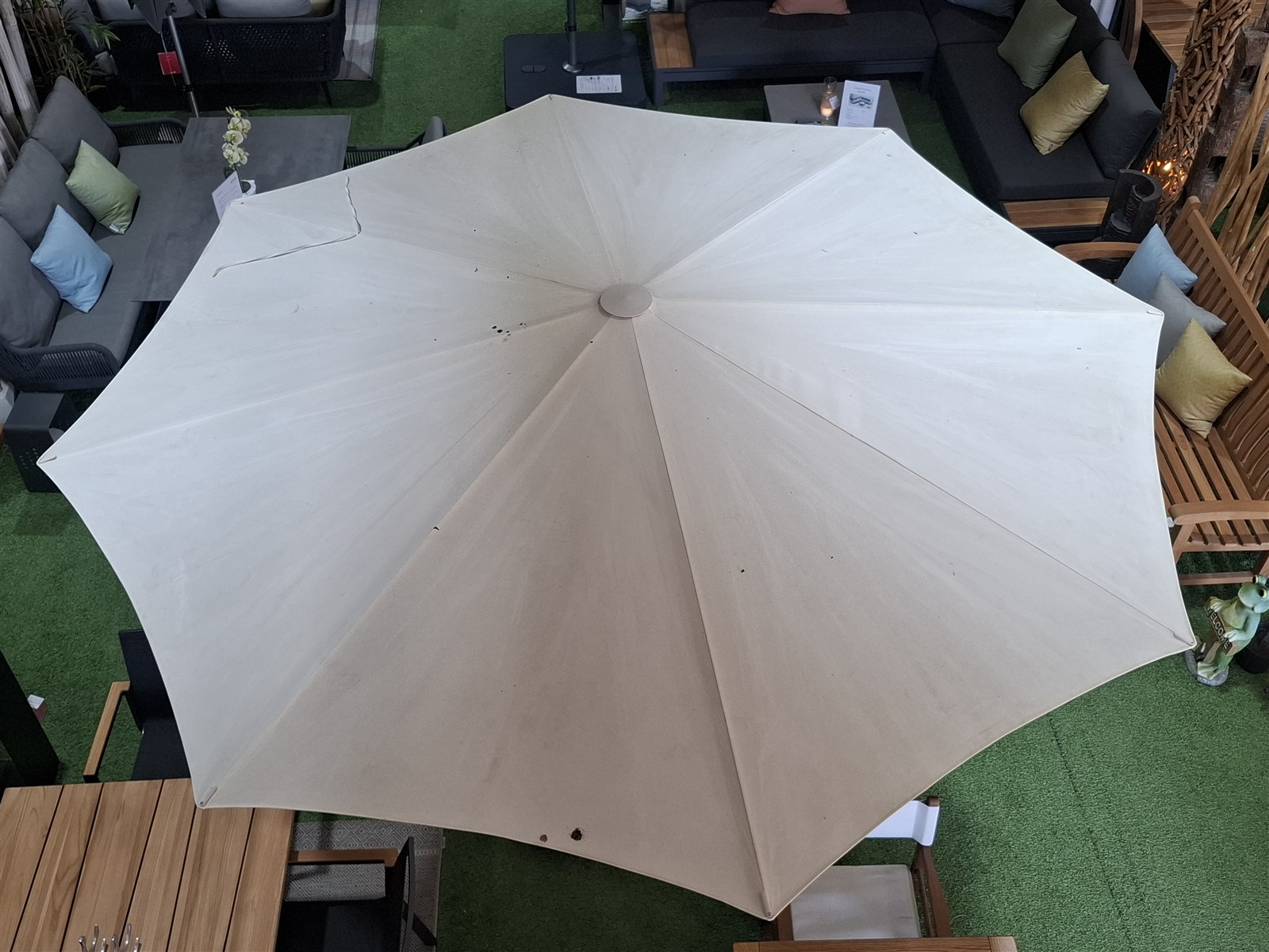 Glatz TWIST Sonnenschirm Ø 330 Klasse 4 with weiss matt Ausstellungsstück