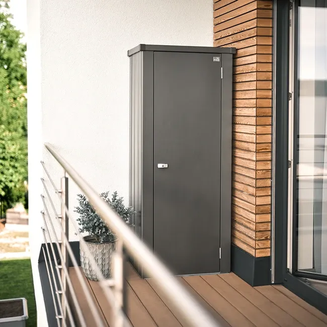 Biohort Terrassenschrank Julia S high (77,7 x 41 x H180,9) dunkelgrau-metallic